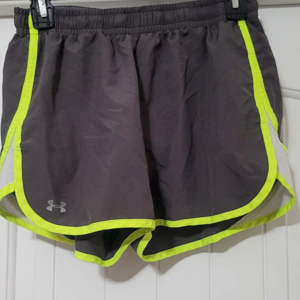 Running shorts